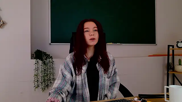 NoraHaynes online show from 16, 6, 2026