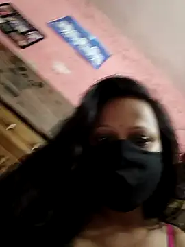 Snapshot of shalubhabhi69 chatting on 4, 10, 2025 shalubhabhi69 online show from 4, 10, 2025