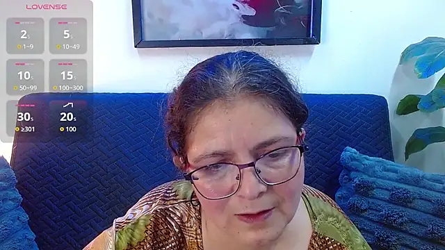 Snapshot of Linda_banks_ chatting on 1, 10, 2025 Linda banks online show from 1, 10, 2025