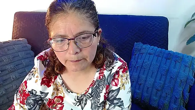 Snapshot of Linda_banks_ chatting on 16, 7, 2026 Linda banks online show from 16, 7, 2026