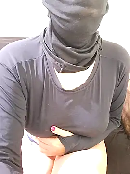 Snapshot of nataliazinha chatting on 27, 10, 2025 nataliazinha online show from 27, 10, 2025