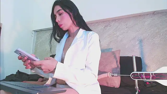 Dixie grey1 online show from 3, 2, 2026