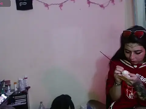 saenzjulieta1 online show from 27, 9, 2025