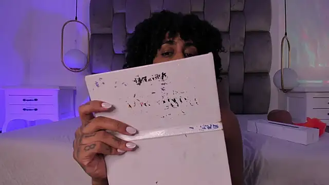 OnlyGia online show from 29, 4, 2026