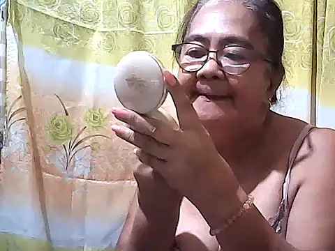 asianmom70 online show from 1, 12, 2025