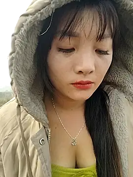 Snapshot of asian_2k chatting on 17, 12, 2025 asian 2k online show from 17, 12, 2025