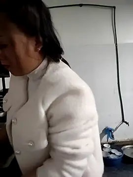 Snapshot of asian_2k chatting on 15, 1, 2026 asian 2k online show from 15, 1, 2026