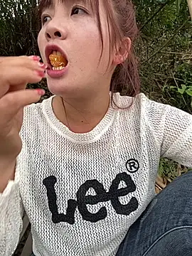 Snapshot of asian_2k chatting on 23, 2, 2026 asian 2k online show from 23, 2, 2026