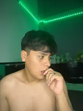 Kailertwink online show from 9, 2, 2026