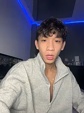 Snapshot of Kailertwink chatting on 5, 7, 2026 Kailertwink online show from 5, 7, 2026