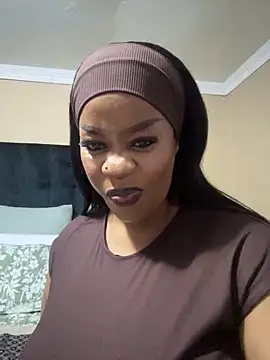 Snapshot of THICKBUNNYCHICKxxx chatting on 4, 6, 2026 THICKBUNNYCHICKxxx online show from 4, 6, 2026