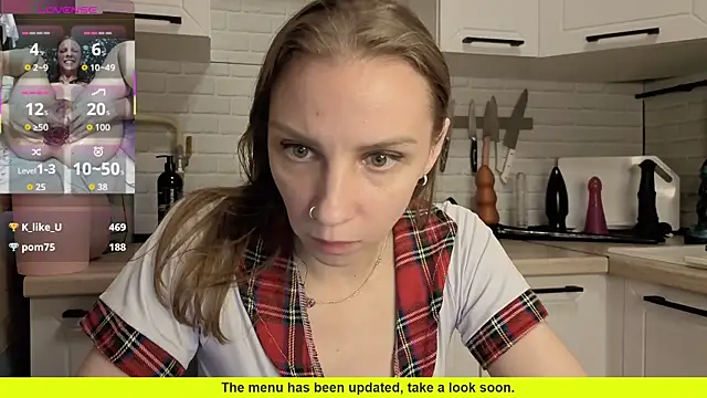 Snapshot of Edena_ chatting on 13, 10, 2025 Edena online show from 13, 10, 2025