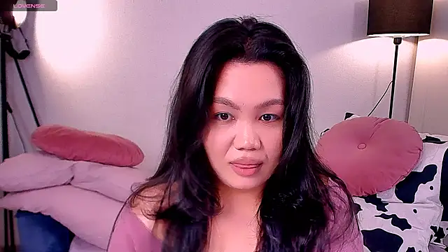 Snapshot of KellyOldridge chatting on 10, 7, 2026 KellyOldridge online show from 10, 7, 2026