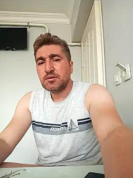 Snapshot of mert0359 chatting on 21, 10, 2025 mert0359 online show from 21, 10, 2025