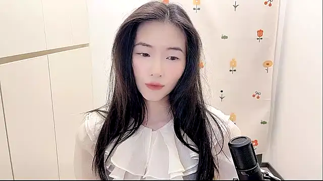 Rosalind xixi online show from 8, 10, 2025