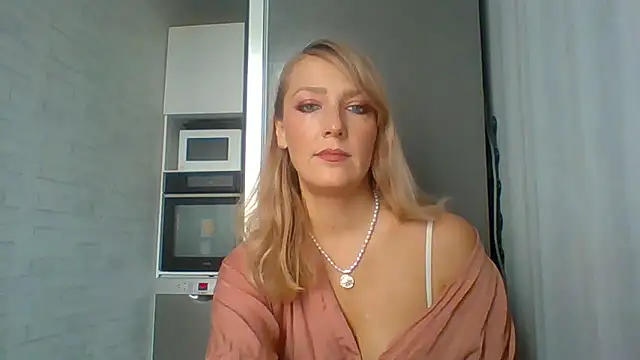 Vexxaa online show from 14, 11, 2025