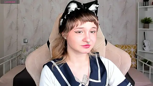 Tori Cutie online show from 21, 4, 2026