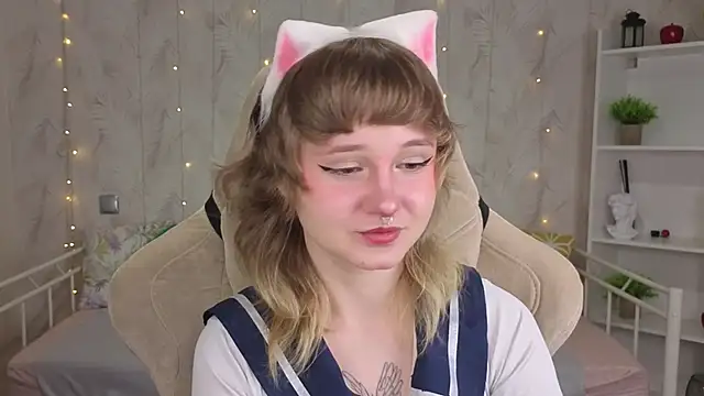 Tori Cutie online show from 21, 5, 2026