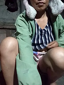 Snapshot of TinTin321 chatting on 10, 2, 2026 TinTin321 online show from 10, 2, 2026