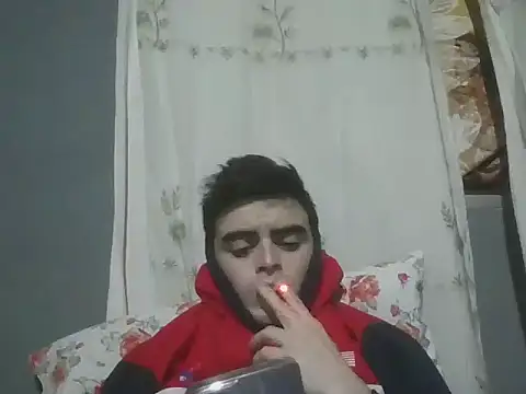 Snapshot of Rodrigo99_9 chatting on 7, 7, 2026 Rodrigo99 9 online show from 7, 7, 2026