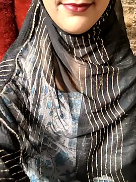 Snapshot of Indian-Aleena chatting on 18, 9, 2025 Indian-Aleena online show from 18, 9, 2025