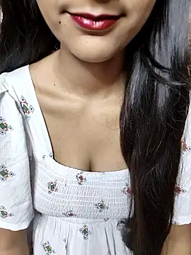 Snapshot of Indian-Aleena chatting on 18, 10, 2025 Indian-Aleena online show from 18, 10, 2025