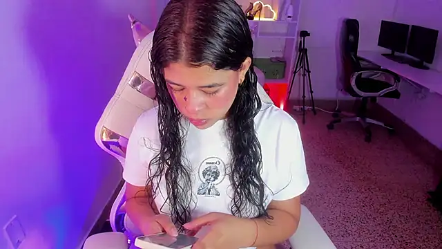 Ivy nt online show from 14, 11, 2025