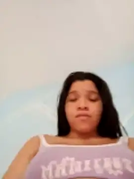 Snapshot of VictoriDior chatting on 16, 12, 2025 VictoriDior online show from 16, 12, 2025