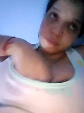 Snapshot of VictoriDior chatting on 9, 4, 2026 VictoriDior online show from 9, 4, 2026