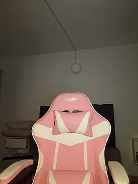 AlessiaaRuso1 online show from 23, 5, 2026