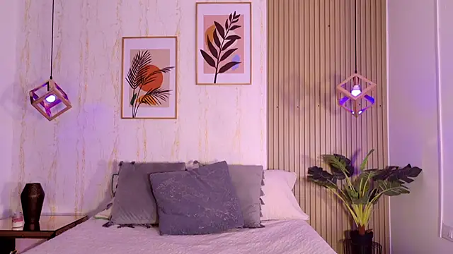 Ayleen Dunkan online show from 19, 9, 2025