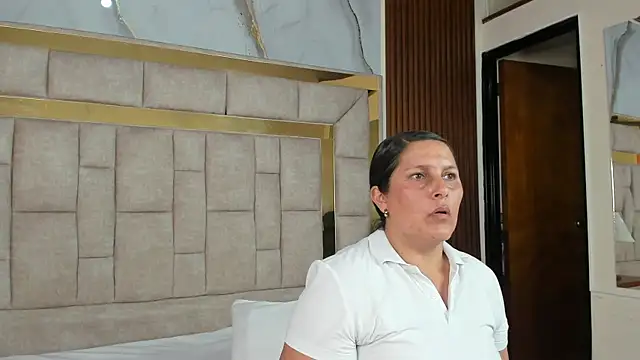 KikaDuque online show from 22, 5, 2026