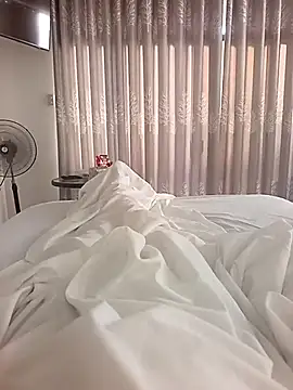 Hugopingonasa2024 online show from 29, 3, 2026