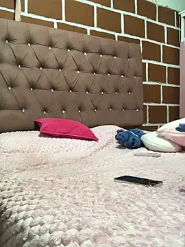 Snapshot of Rachellcooperrr chatting on 19, 2, 2026 Rachellcooperrr online show from 19, 2, 2026