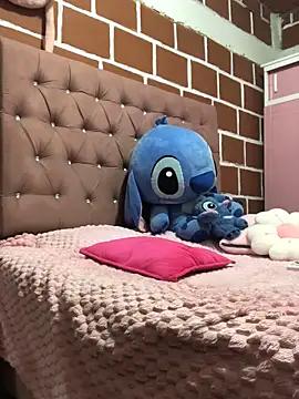 Snapshot of Rachellcooperrr chatting on 25, 2, 2026 Rachellcooperrr online show from 25, 2, 2026