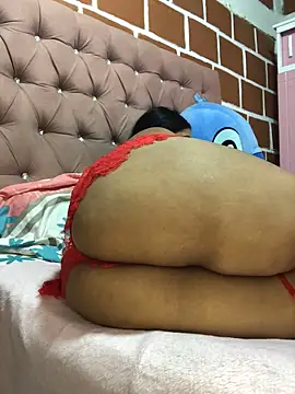 Rachellcooperrr online show from 20, 3, 2026