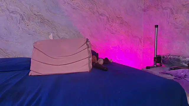 carol juicyy online show from 8, 10, 2025