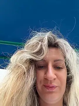 Snapshot of EvvaMur chatting on 13, 6, 2026 EvvaMur online show from 13, 6, 2026