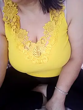 Snapshot of zerdaliii chatting on 2, 4, 2026 zerdaliii online show from 2, 4, 2026