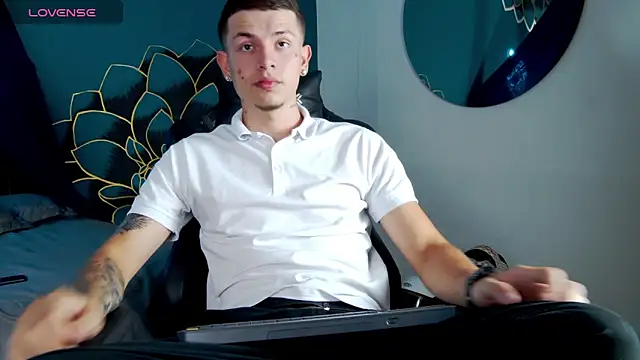 Ryan Miller online show from 25, 9, 2025