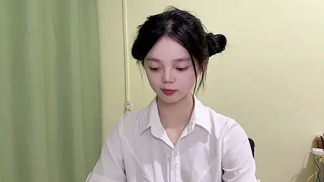 Nicole-13 online show from 18, 9, 2025