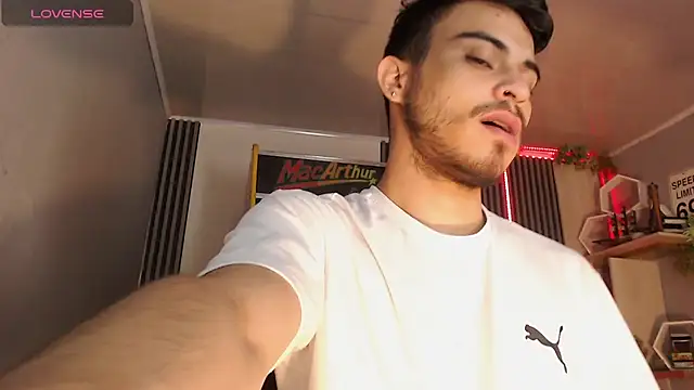 Bastian MCcormick online show from 14, 12, 2025