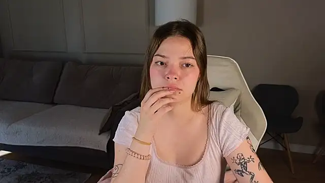 patriciapink online show from 9, 7, 2026