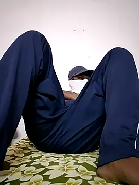 Hotbadboy026 online show from 25, 4, 2026