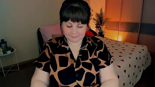CrystaalStaar online show from 16, 6, 2026