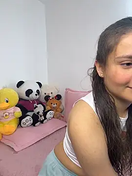 Emilyybennet  online show from 29, 9, 2025