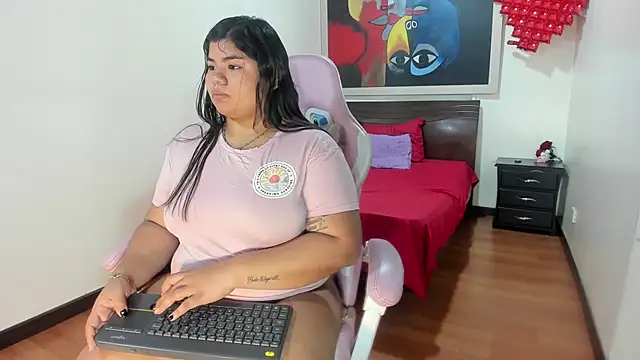 Lia Arellano online show from 15, 9, 2025