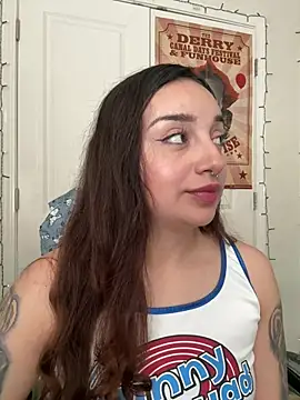 CharmingMaddie online show from 17, 4, 2026