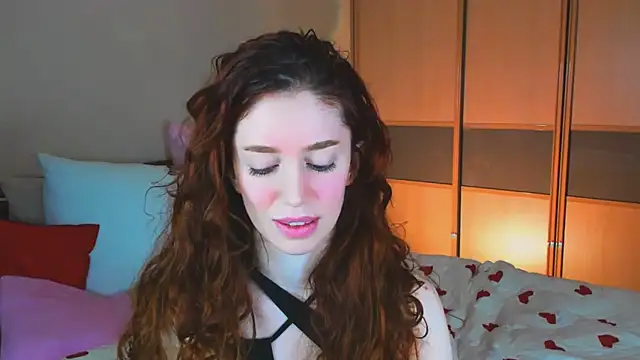 ChristinaConteeree online show from 29, 3, 2026