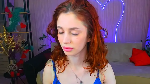 ChristinaConteeree online show from 28, 5, 2026
